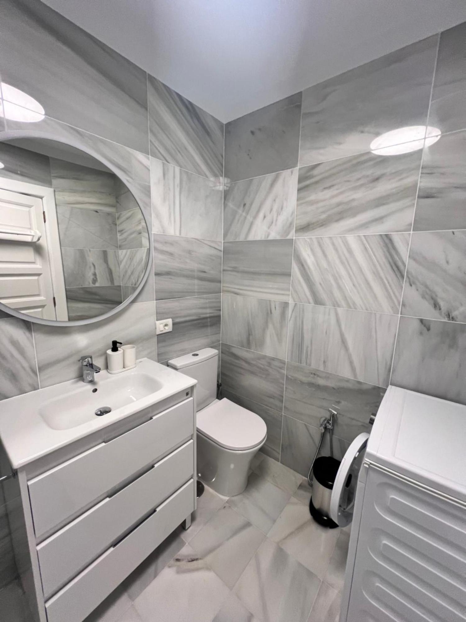 Seafront New Modern Apartment Playa de las Americas  Bagian luar foto