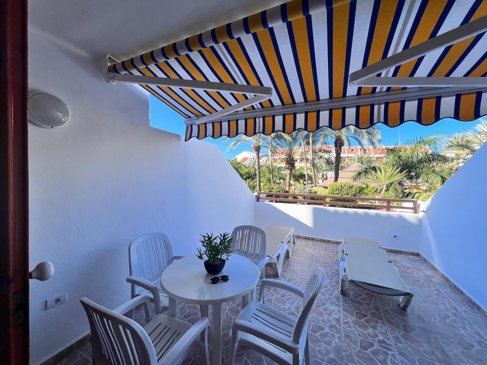 Seafront New Modern Apartment Playa de las Americas  Bagian luar foto